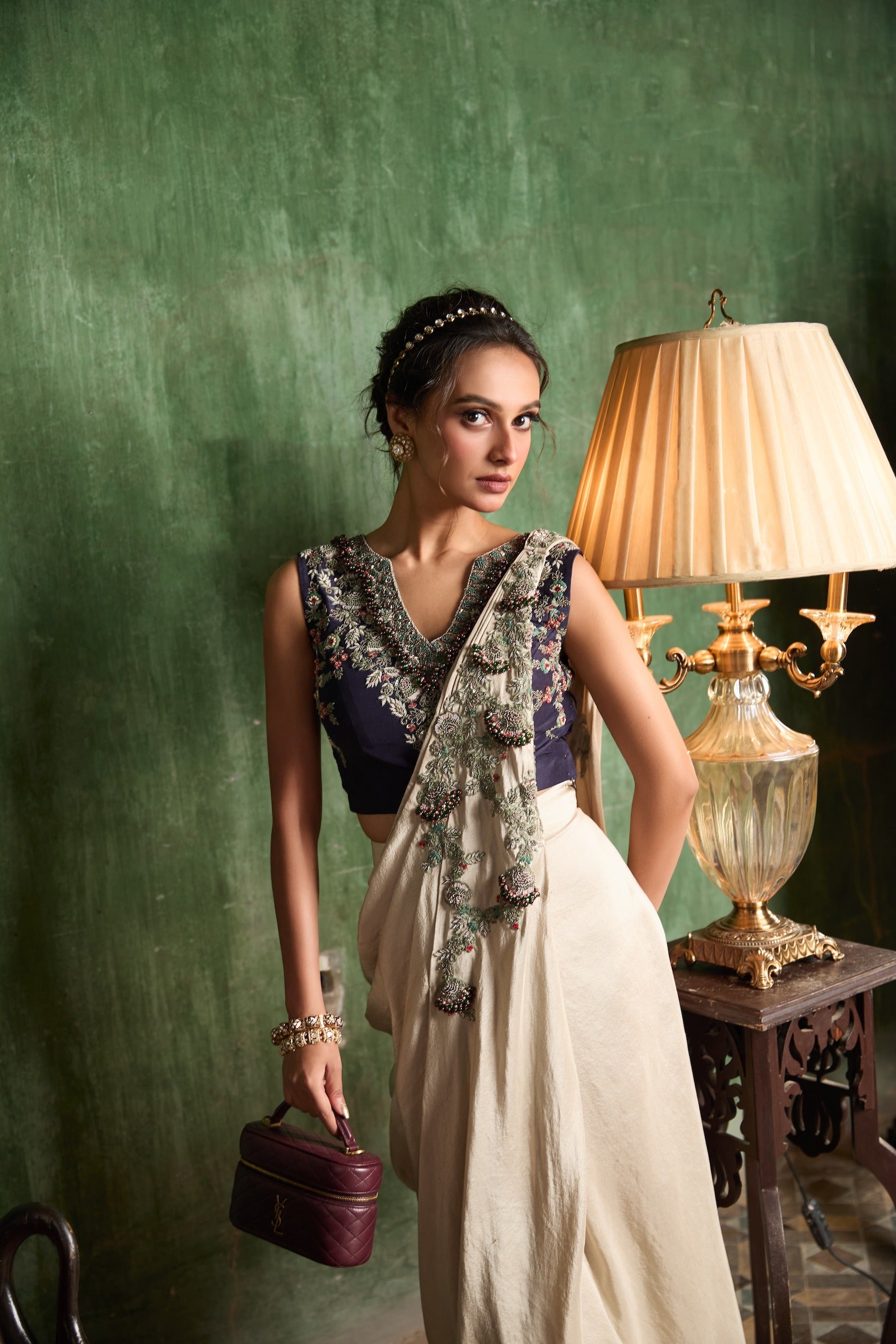 SN Thread Drape Set