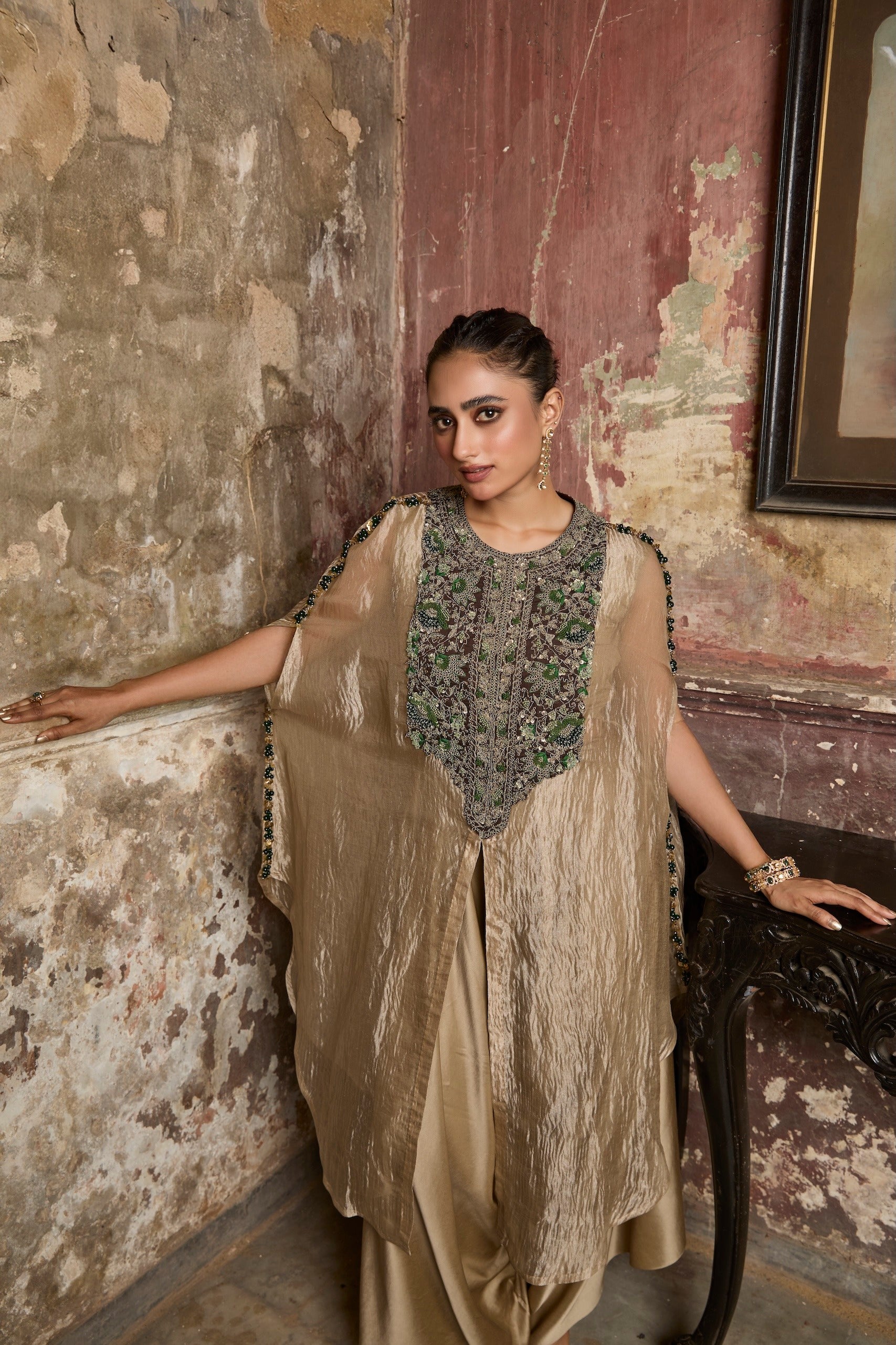 UP Green Thread Crushed Tissue Kaftaan