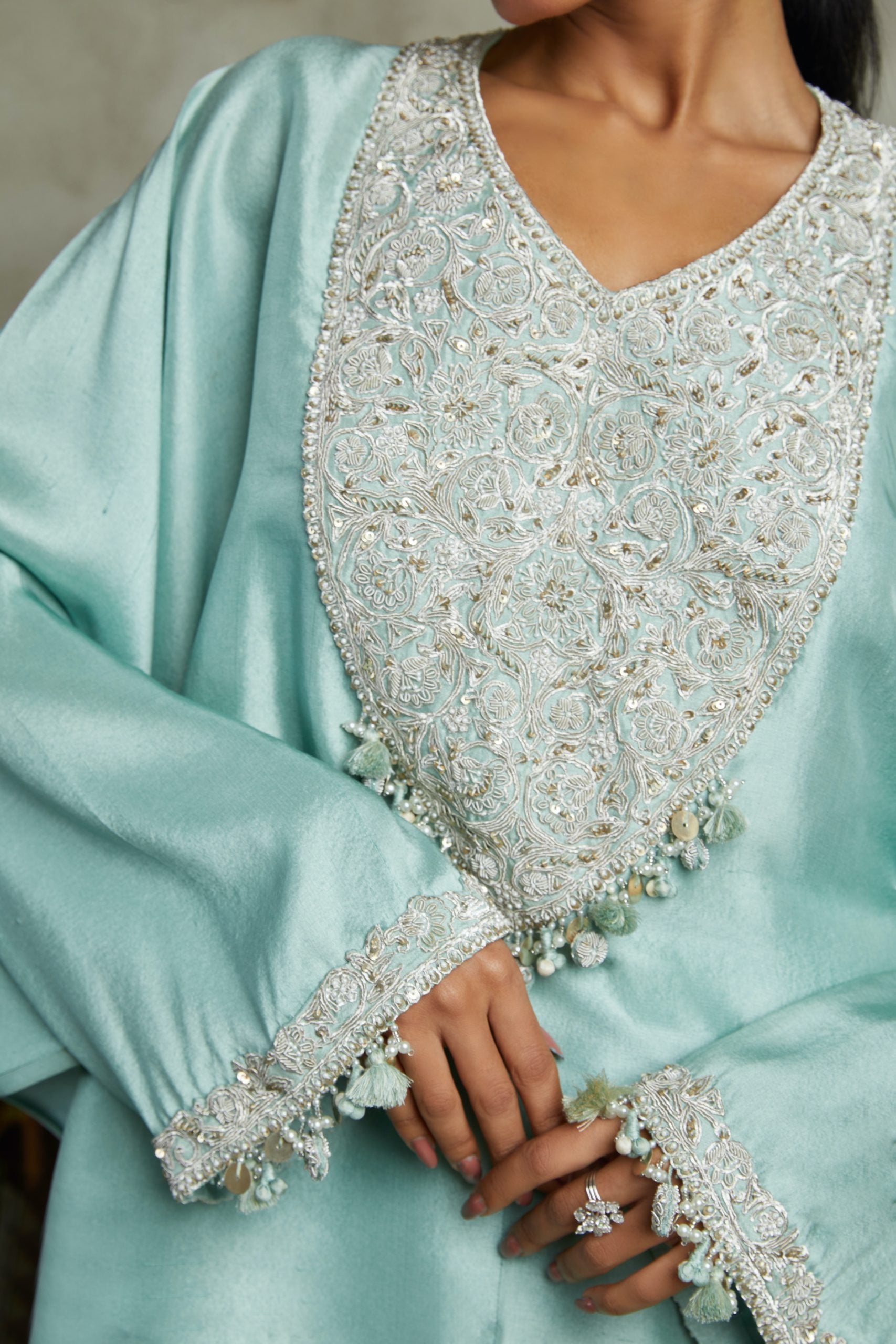 Silk kaftaan with crepe pants