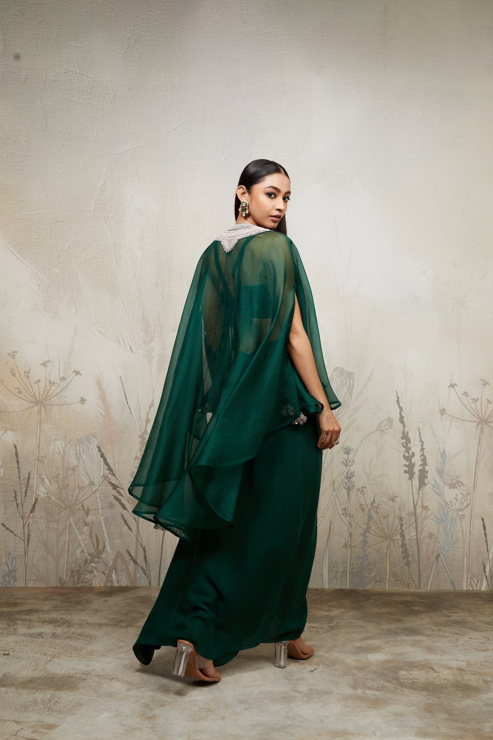 SN Resham Organza Umbrella Kaftaan