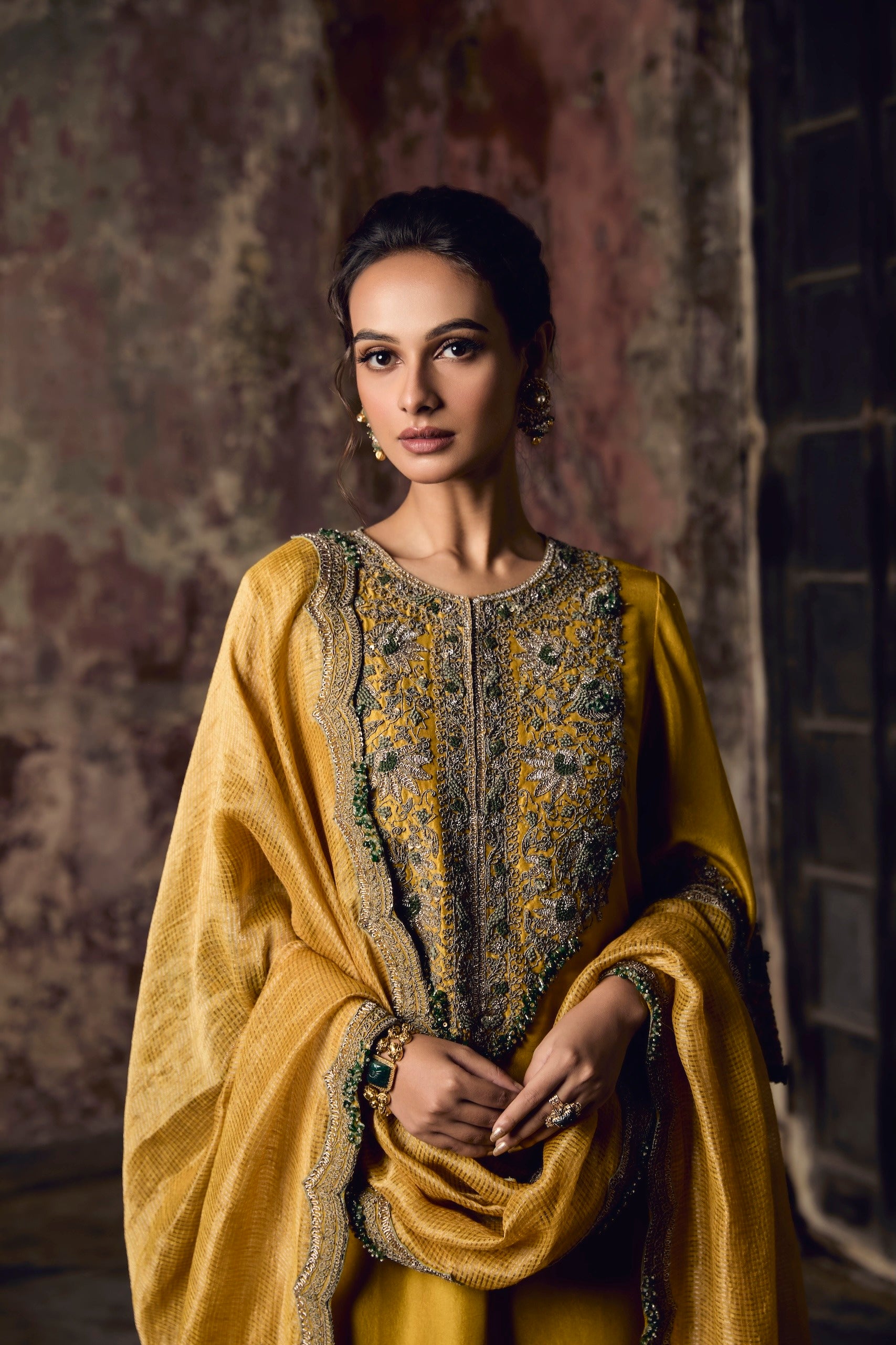 UP Green Thread Long Suit