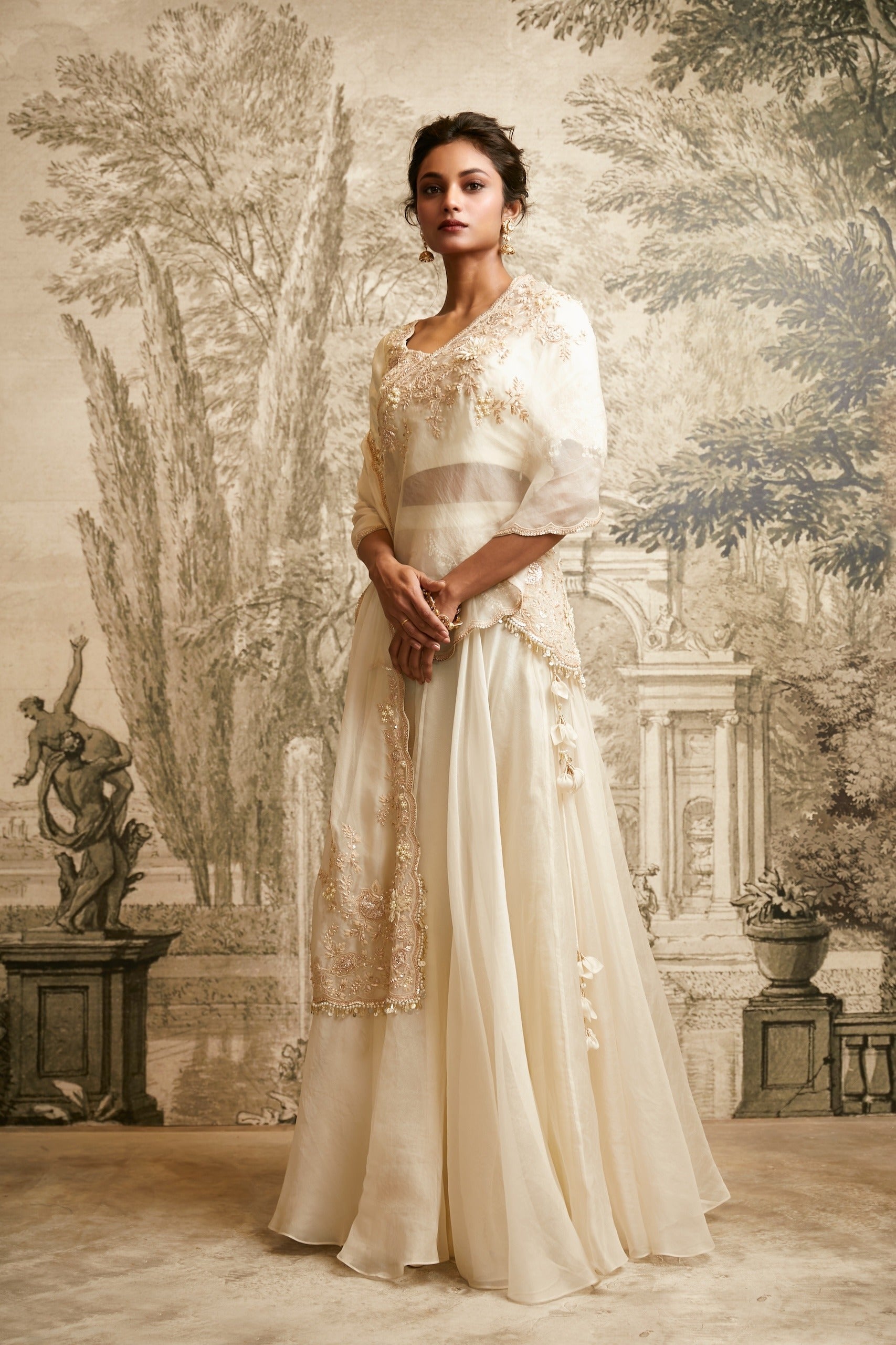 Up Lampi Flower Skirt Set