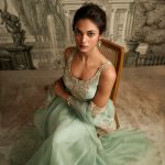 Am Dori Resham Skirt Set