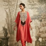 Av Dori Resham Kaftaan