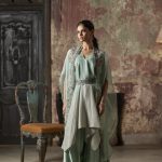 SN Green Thread Cape Set